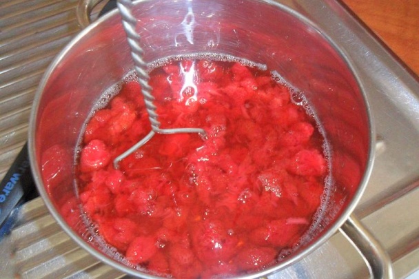 Jahodový zákusok k nedeľnej kávičke (fotorecept) - obrázok 3