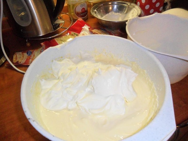 Tvarohovo-mandľový zákusok (fotorecept) - obrázok 4