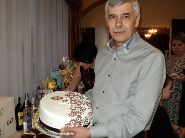 Torta k narodeninám - obrázok 4