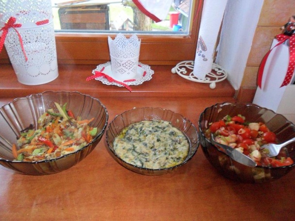 Syrovo-mäsové muffiny s opekanými zemiakmi a šalátikmi (fotorecept) - obrázok 8