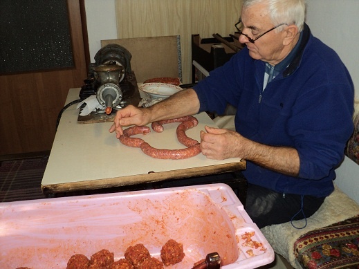 Naše domáce klobásky (fotorecept) - obrázok 8