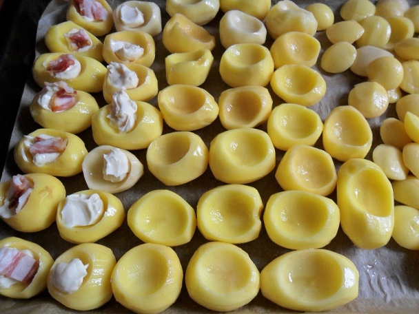 Pečené plnené zemiaky (fotorecept) - obrázok 1