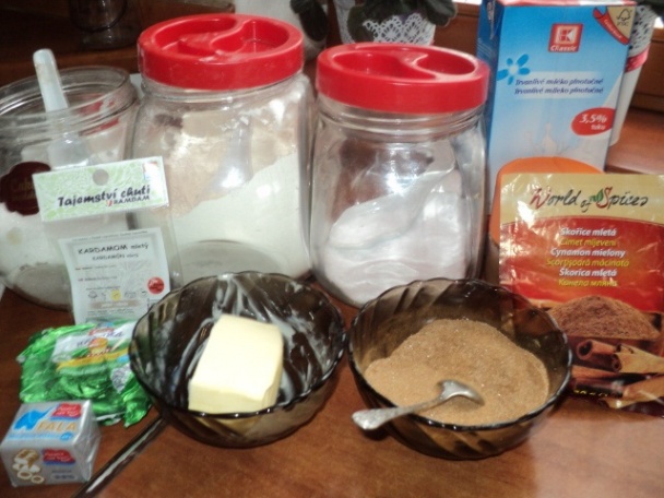 Švédske škoricové uzlíky (fotorecept) - obrázok 1