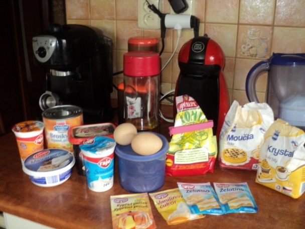 Jednoduchá a výborná torta, ktorú zvládne každý (fotorecept) - obrázok 1