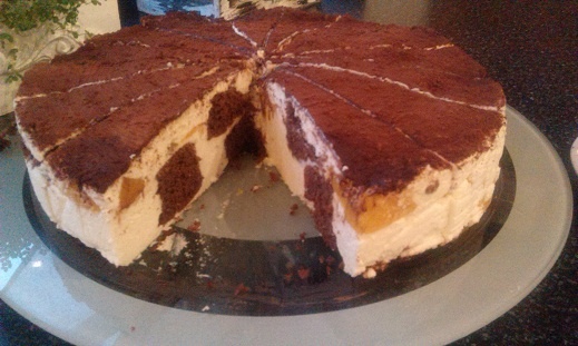 Jednoduchá a výborná torta, ktorú zvládne každý (fotorecept) - obrázok 6