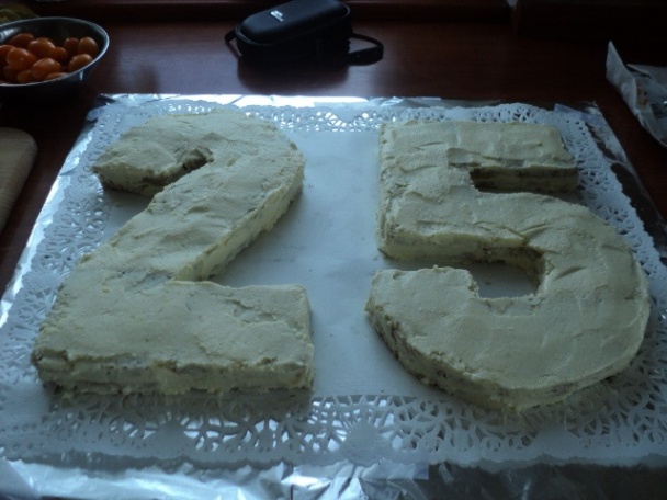 Slaná torta k 25 narodeninám pre vnuka (fotorecept) - obrázok 5
