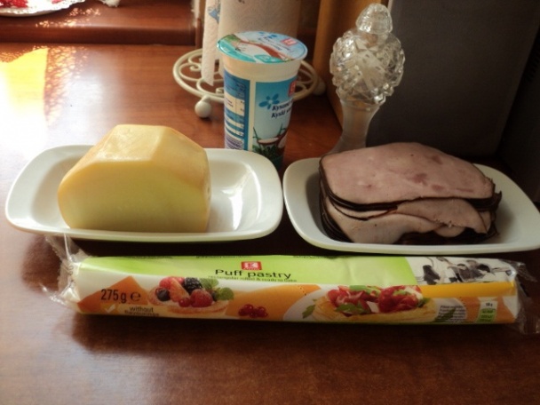 Slané šunkové závitky z lístkového cesta (fotorecept) - obrázok 1
