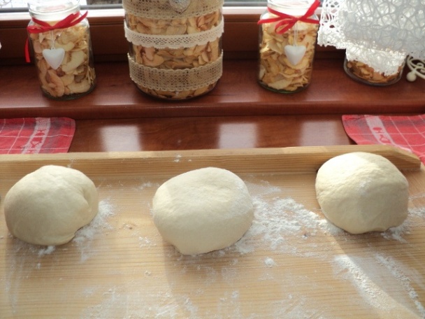 Škvarkové pagáče (fotorecept) - obrázok 4