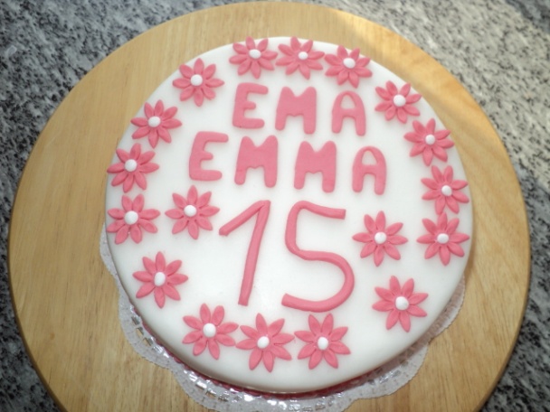 Torta k narodeninám - obrázok 3