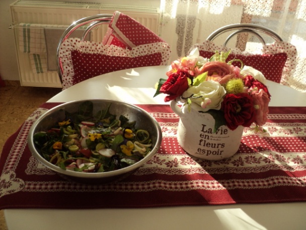 Jarný šalát - obrázok 1