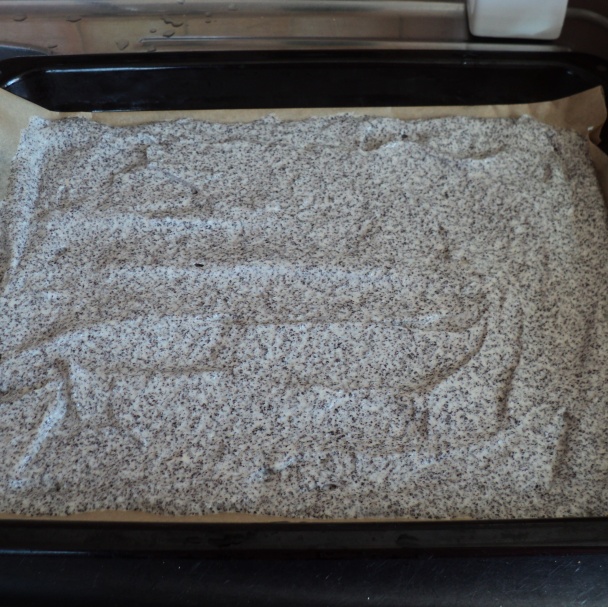 Orechovo-makový zákusok bez múky (fotorecept) - obrázok 3