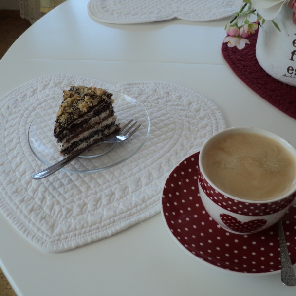 Orechovo-makový zákusok bez múky (fotorecept) - obrázok 6