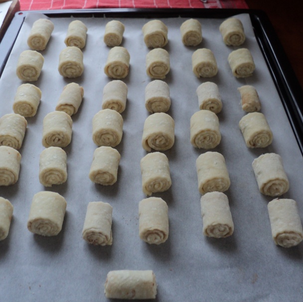 Škoricové minirolky z tvarohového cesta (fotorecept) - obrázok 7