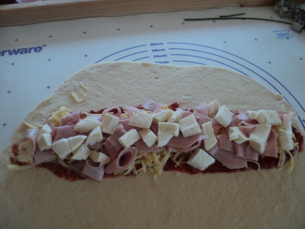 Pizzový koláč a tyčinky (fotorecept) - obrázok 2