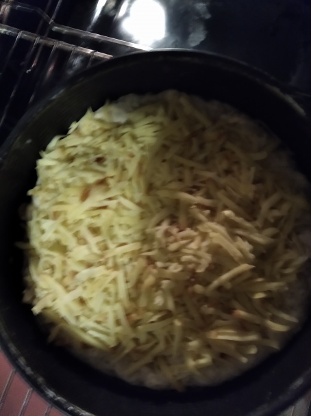 Slaný kysnutý syrový koláč (fotorecept) - obrázok 2