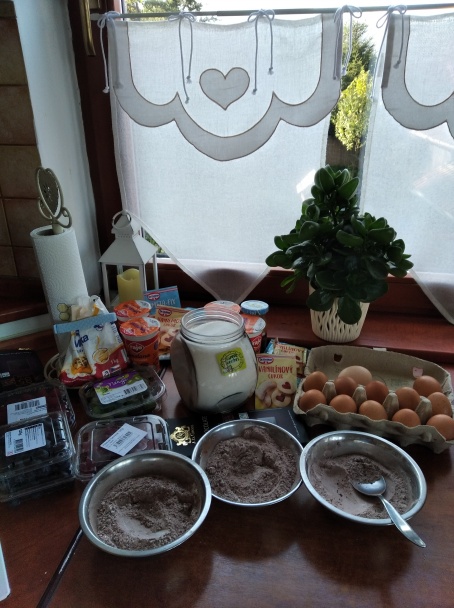 Pribináčiková torta s ovocím (fotorecept) - obrázok 1