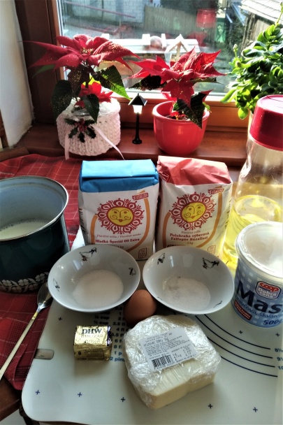 Jednoduché kysnuté rožky (fotorecept) - obrázok 1