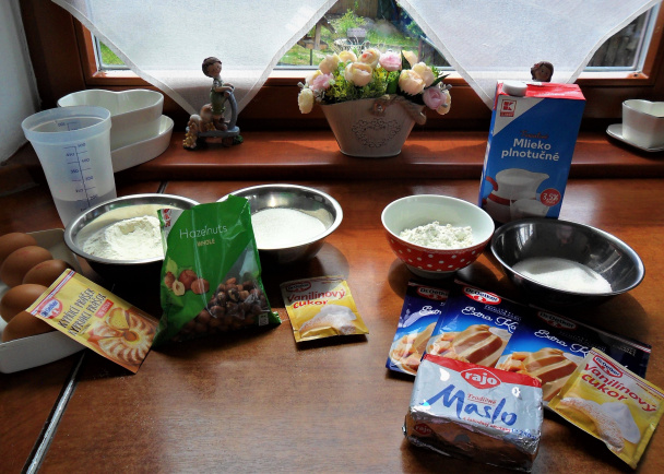 Karamelovo-orieškový zákusok (fotorecept) - obrázok 1