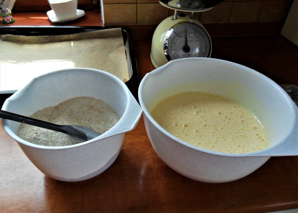 Karamelovo-orieškový zákusok (fotorecept) - obrázok 2