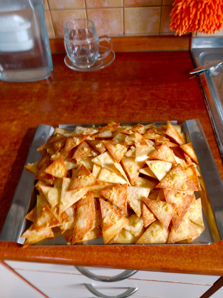 Slané tortillové chipsy s cesnakom (fotorecept) - obrázok 5