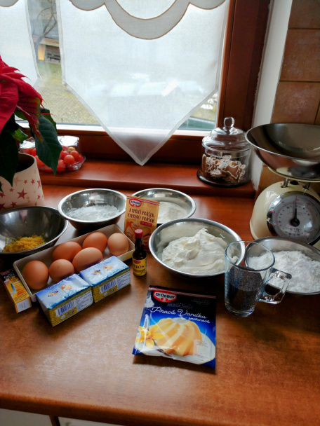 Citrónovo-tvarohovo-makový koláčik (fotorecept) - obrázok 1