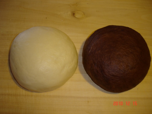 Dvojfarebné lakované rožky - obrázok 1