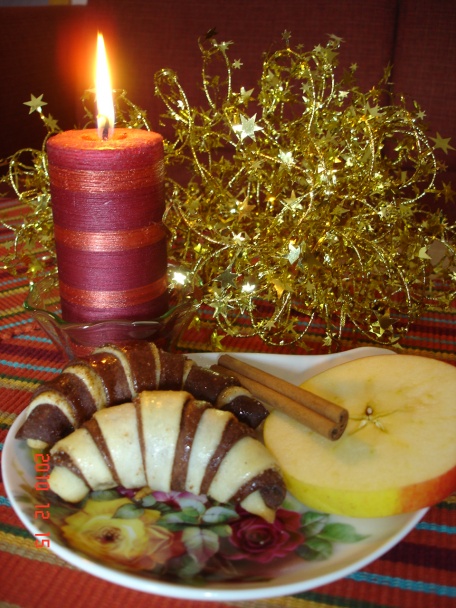 Dvojfarebné lakované rožky - obrázok 3