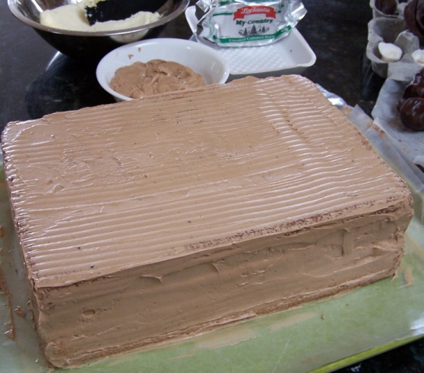 Torta so snehovým čokoládovým krémom - obrázok 1