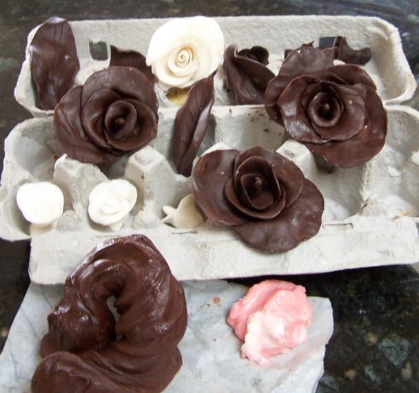 Torta so snehovým čokoládovým krémom - obrázok 2