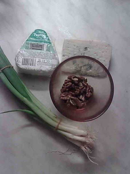 Tvarohová nátierka s plesňovým syrom - obrázok 1