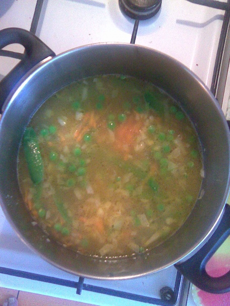 Hrášková polievka s mrveničkou (fotorecept) - obrázok 3