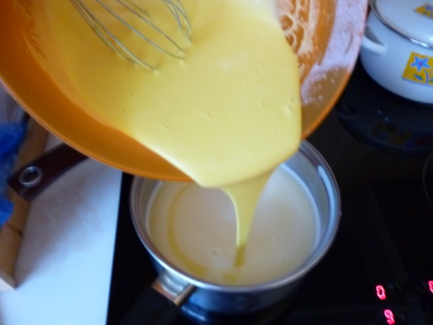 Pudingový slivkový koláč (fotorecept) - obrázok 5