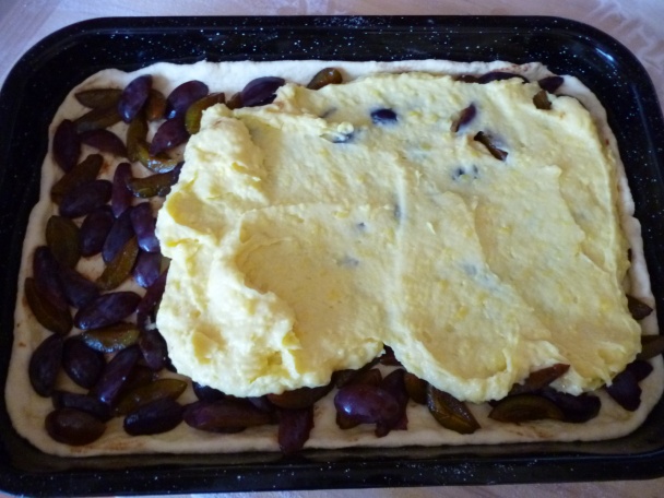 Pudingový slivkový koláč (fotorecept) - obrázok 6