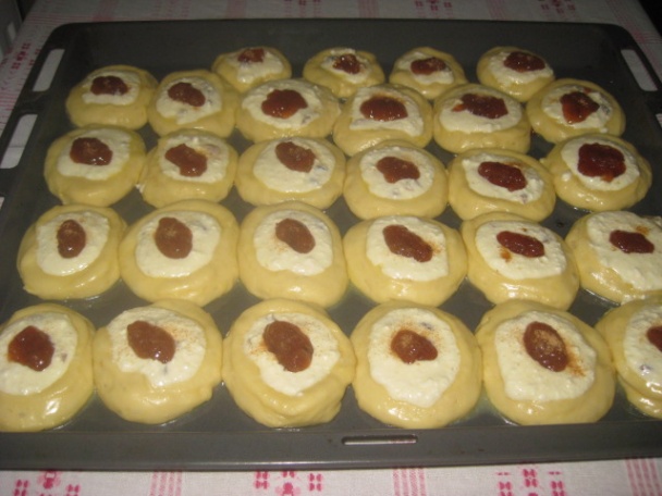 Tvarohovo-lekvárové koláče (fotorecept) - obrázok 9