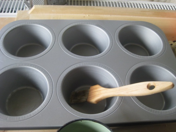 Sladké slimáky s hrozienkami a so škoricou (fotorecept) - obrázok 5