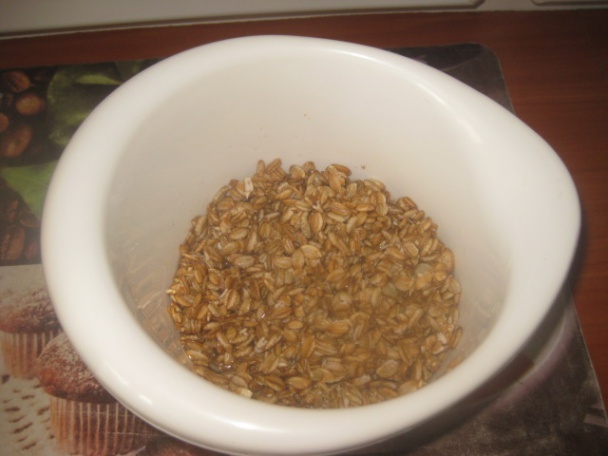 Celozrnný špaldovo-ražný chlieb s ražnými vločkami (fotorecept) - obrázok 2