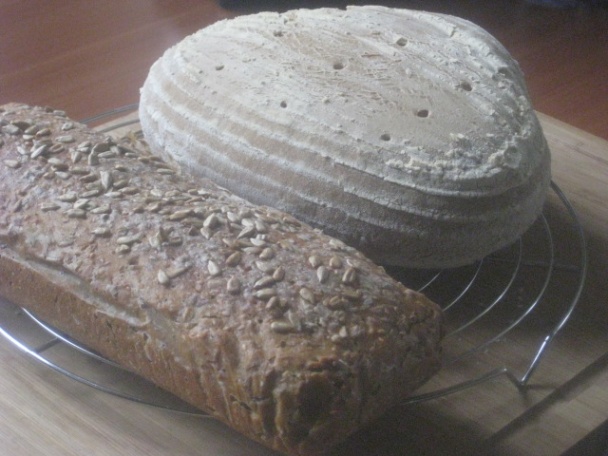 Celozrnný špaldovo-ražný chlieb s ražnými vločkami (fotorecept) - obrázok 11