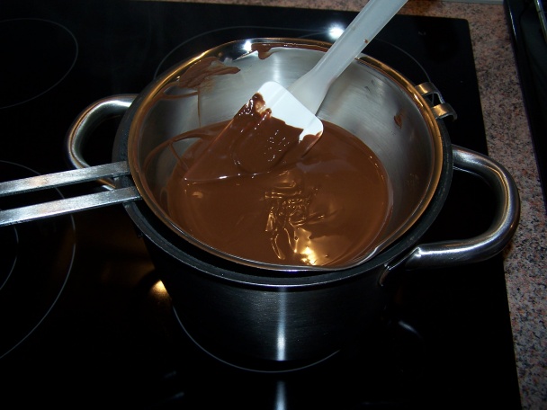 Čokoládové kolieska s orechovou plnkou (fotorecept) - obrázok 5