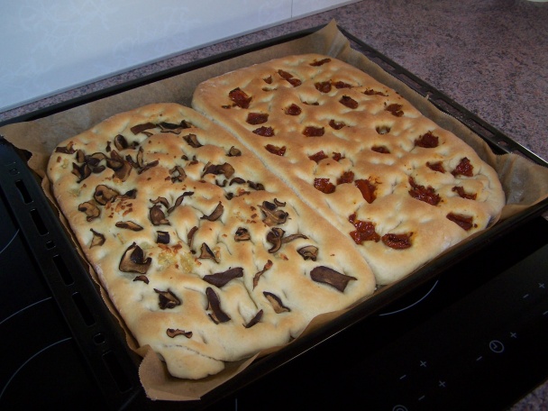 Hríbová a rajčinová focaccia (fotorecept) - obrázok 7