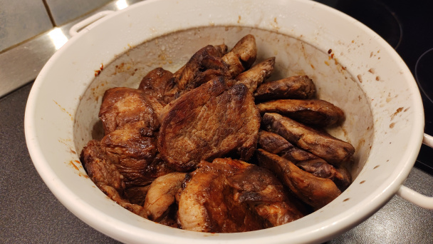 Bravčová panenka na červenom víne (fotorecept) - obrázok 3