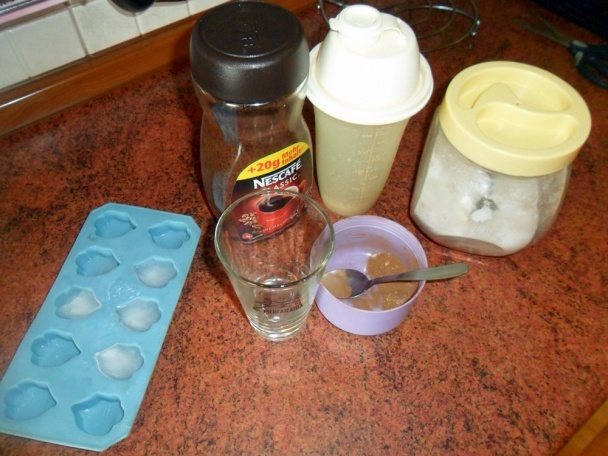 Domáca ľadová káva so škoricou (fotorecept) - obrázok 1