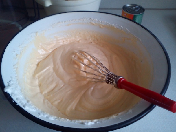 Ovocný smotanový koláč - obrázok 3