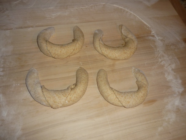 Celozrnné špaldové rožky (fotorecept) - obrázok 5