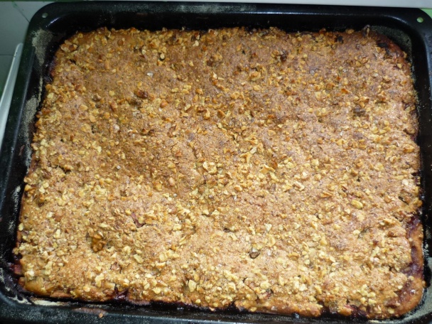 Voňavý rebarborový koláč - obrázok 4