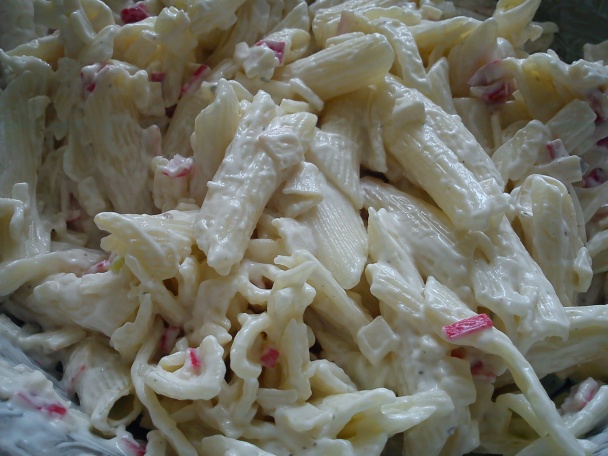 Cestovinový šalátik s krabími tyčinkami (fotorecept) - obrázok 4