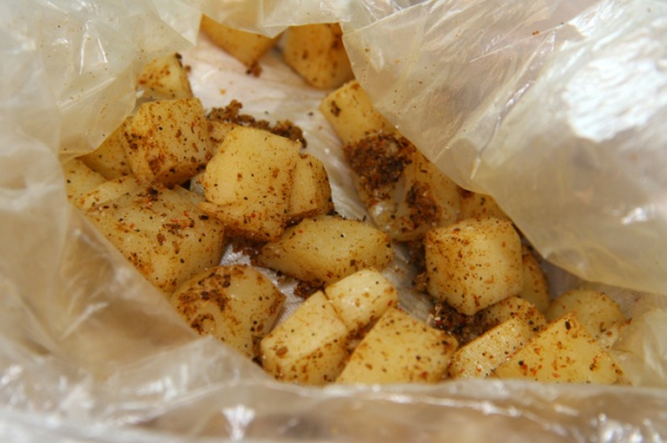 Sýrové kostky obalené kari a česnekem (fotorecept) - obrázok 4