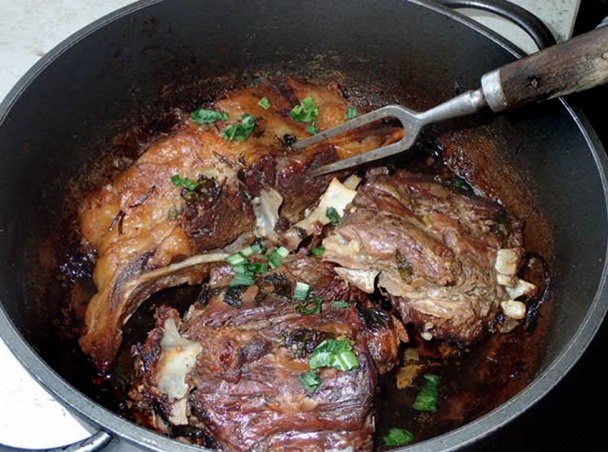 Jehněčí česnekem špikované, na česneku pečené (fotorecept) - obrázok 9