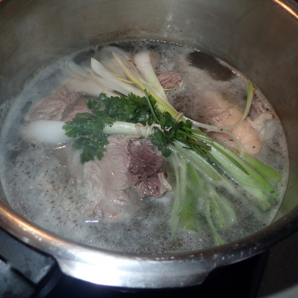 Vývar z hovězího žebra  (caldo de costilla) (fotorecept) - obrázok 3