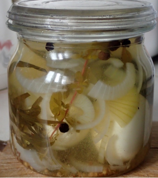 Pikantní nakládaná vejce - obrázok 5