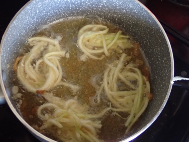 Cuketový krém s julienne křupánkama (fotorecept) - obrázok 5